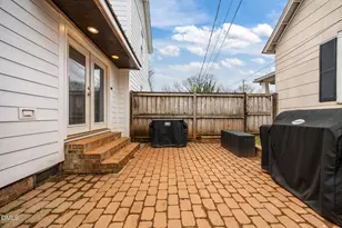 106 W Graham St, Mebane, NC 27302 - Photo 23