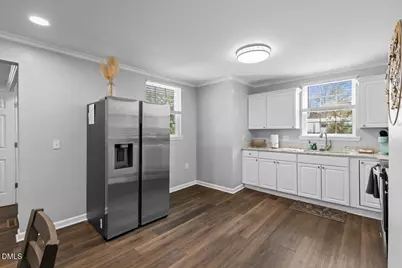 411 Hillcrest Avenue, Burlington, NC 27215 - Photo 13