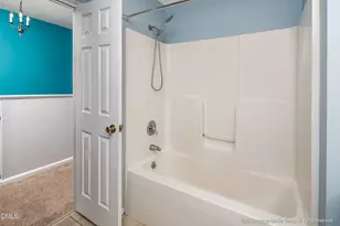 2320 Vineyard Dr, Winterville, NC 28590 - Photo 17