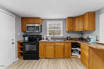 110 Hill Street, Hillsborough, NC 27278 - Photo 15