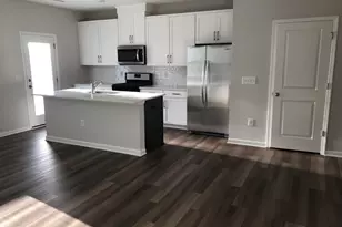 828 Oak Center Dr, Raleigh, NC 27610 - Photo 11