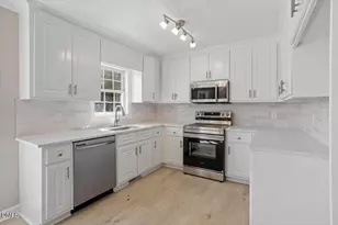 1805 Laughlin St, Tarboro, NC 27886 - Photo 7