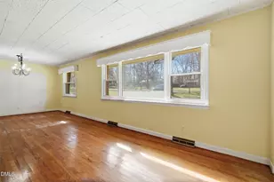 1510 Kirkwood Dr, Durham, NC 27705 - Photo 5