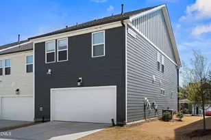 2530 Hutch Ln, Apex, NC 27523 - Photo 3