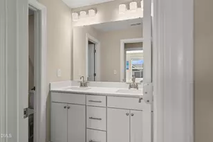 2530 Hutch Ln, Apex, NC 27523 - Photo 31