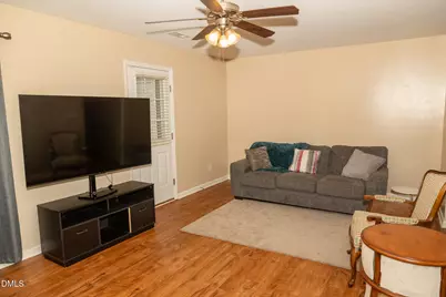 101 Gatwick Court, Clayton, NC 27520 - Photo 9