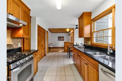 206 Westbrook Drive, Carrboro, NC 27510 - Photo 17