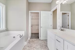 102 Chester Pl, Pikeville, NC 27863 - Photo 23