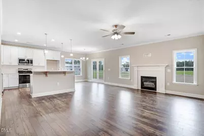 102 Chester Place, Pikeville, NC 27863 - Photo 11