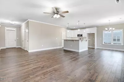 102 Chester Place, Pikeville, NC 27863 - Photo 7