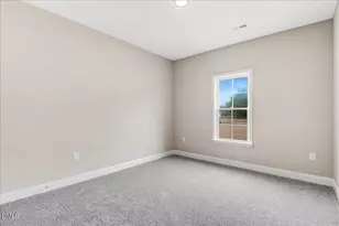 102 Chester Pl, Pikeville, NC 27863 - Photo 27