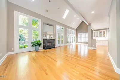 81502 Alexander, Chapel Hill, NC 27517 - Photo 5