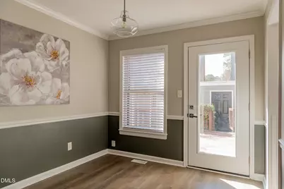 116 Barbary Court, Cary, NC 27511 - Photo 5