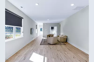 806 Dorset Stream Drive, Fuquay Varina, NC 27526 - Photo 9