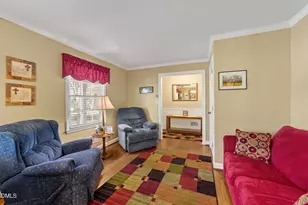 14 Forest Ln, Wendell, NC 27591 - Photo 7