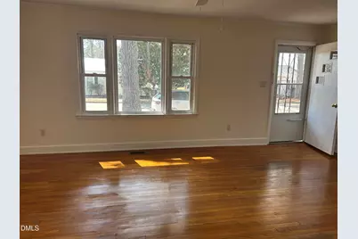 410 W Godwin Street, Dunn, NC 28334 - Photo 5