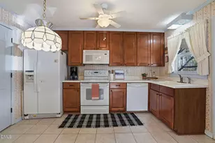 66 White Oak Dr, Smithfield, NC 27577 - Photo 9