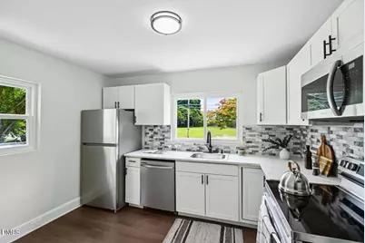 208 Fairview Avenue SW, Wilson, NC 27893 - Photo 11