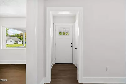 208 Fairview Avenue SW, Wilson, NC 27893 - Photo 5