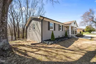 1062 Jackson St, Burlington, NC 27217 - Photo 3