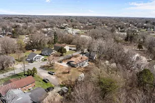 1062 Jackson St, Burlington, NC 27217 - Photo 9