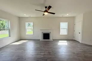 534 Middleton Ct, Sanford, NC 27330 - Photo 9