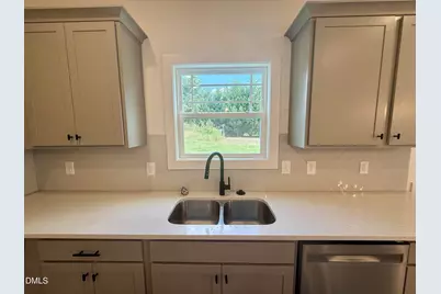 534 Middleton Court, Sanford, NC 27330 - Photo 13