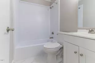 320 Penn Oak Cir, Raleigh, NC 27615 - Photo 15