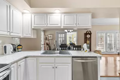 669 Chelsea Drive, Sanford, NC 27332 - Photo 17