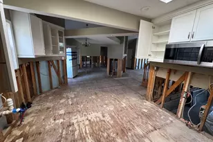 301 Berryhill Dr, Carrboro, NC 27510 - Photo 9