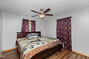 288 Baileys Crossroads Rd, Benson, NC 27504 - Photo 13