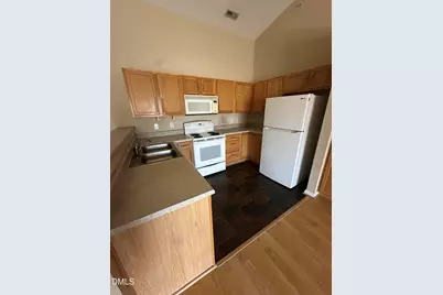 1901 Trailwood Heights Lane #302, Raleigh, NC 27603 - Photo 11