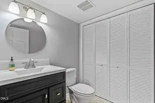 1204 Indian Trail Dr, Raleigh, NC 27609 - Photo 25