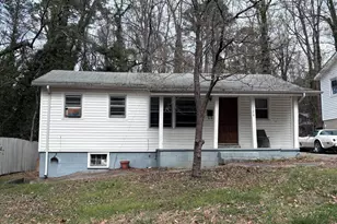 126 Johnson St, Chapel Hill, NC 27516 - Photo 5