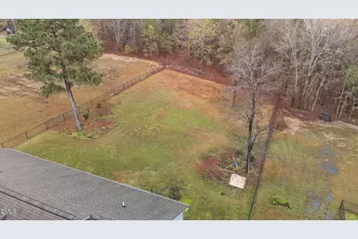 109 Parkers Pointe Drive, Benson, NC 27504 - Photo 5