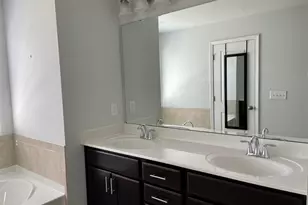 806 Bristol Bridge Dr, Cary, NC 27519 - Photo 19