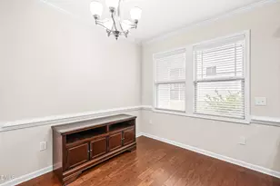 1301 Oatney Ridge Ln, Morrisville, NC 27560 - Photo 17