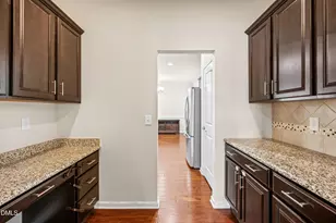 1301 Oatney Ridge Ln, Morrisville, NC 27560 - Photo 11