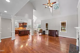 89 New Castle Ct, Clayton, NC 27520 - Photo 7