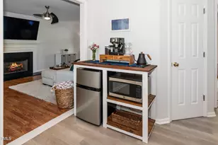 8009 Tobin Pl, Raleigh, NC 27612 - Photo 11