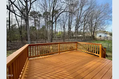 110 Hoskins Circle, Burlington, NC 27215 - Photo 11