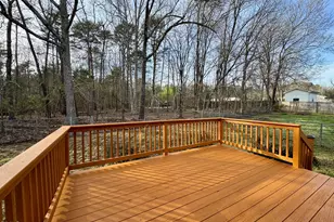 110 Hoskins Cir, Burlington, NC 27215 - Photo 11