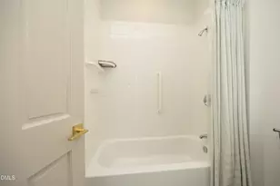 104 Hampshire Pl, Chapel Hill, NC 27516 - Photo 35