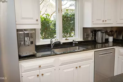 104 Hampshire Place, Chapel Hill, NC 27516 - Photo 21