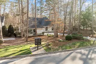 104 Hampshire Pl, Chapel Hill, NC 27516 - Photo 55