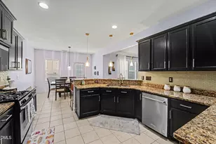 413 Rossendale Dr, Hope Mills, NC 28348 - Photo 5
