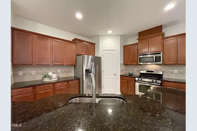 8257 Primanti Boulevard, Raleigh, NC 27612 - Photo 5