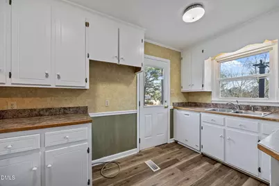 511 Sunset Avenue, Oxford, NC 27565 - Photo 31