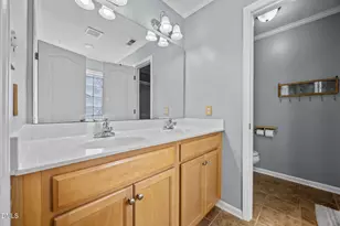 248 Carolina Oaks Cir, Linden, NC 28356 - Photo 9