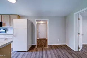 401 Prince Dr, Holly Springs, NC 27540 - Photo 7